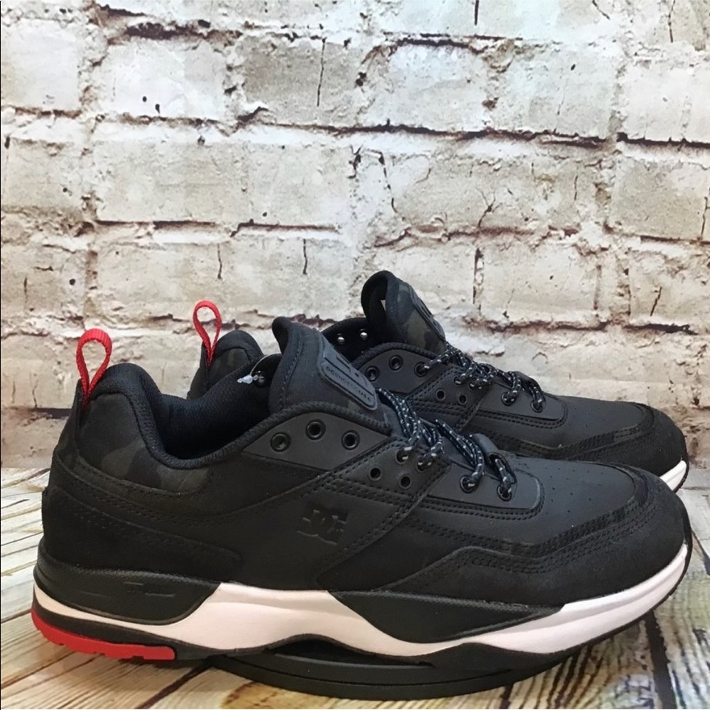 DC Shoe Company Men's Leather Black Camo Accent Low Skate Shoes Sneakers